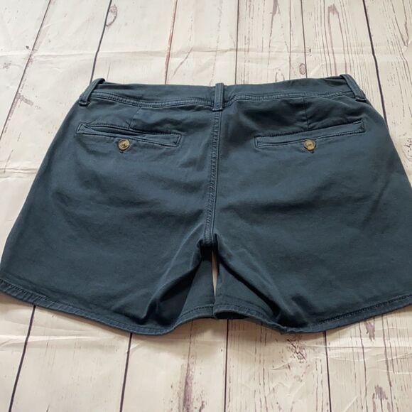 American Eagle  shorts - Picture 4 of 7